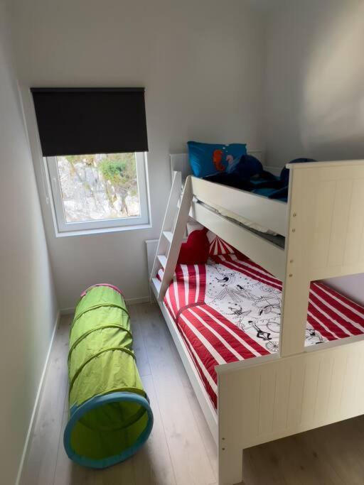 Floor Arossanden 5 A Appartement *