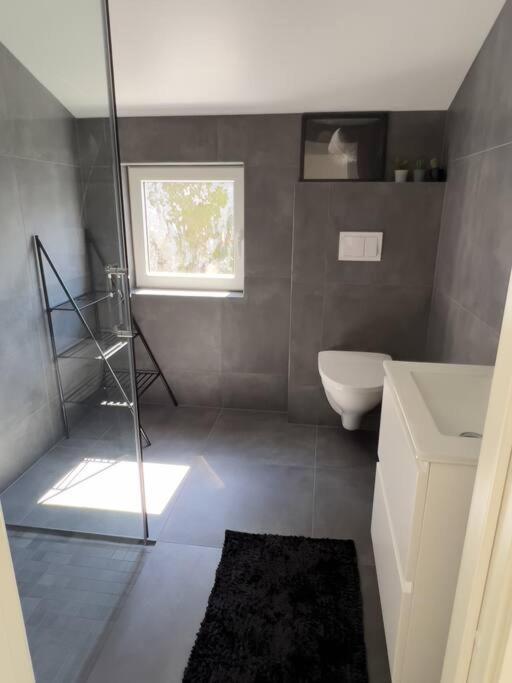 Floor Arossanden 5 A Appartement *