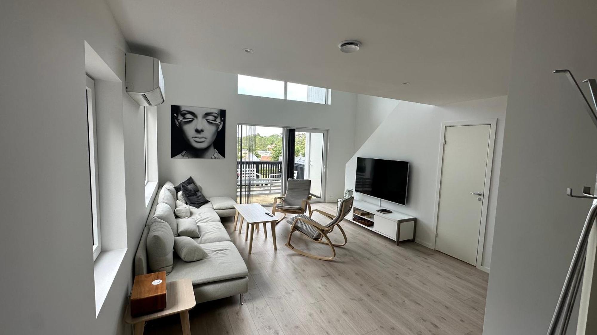 Floor Arossanden 5 A Appartement *